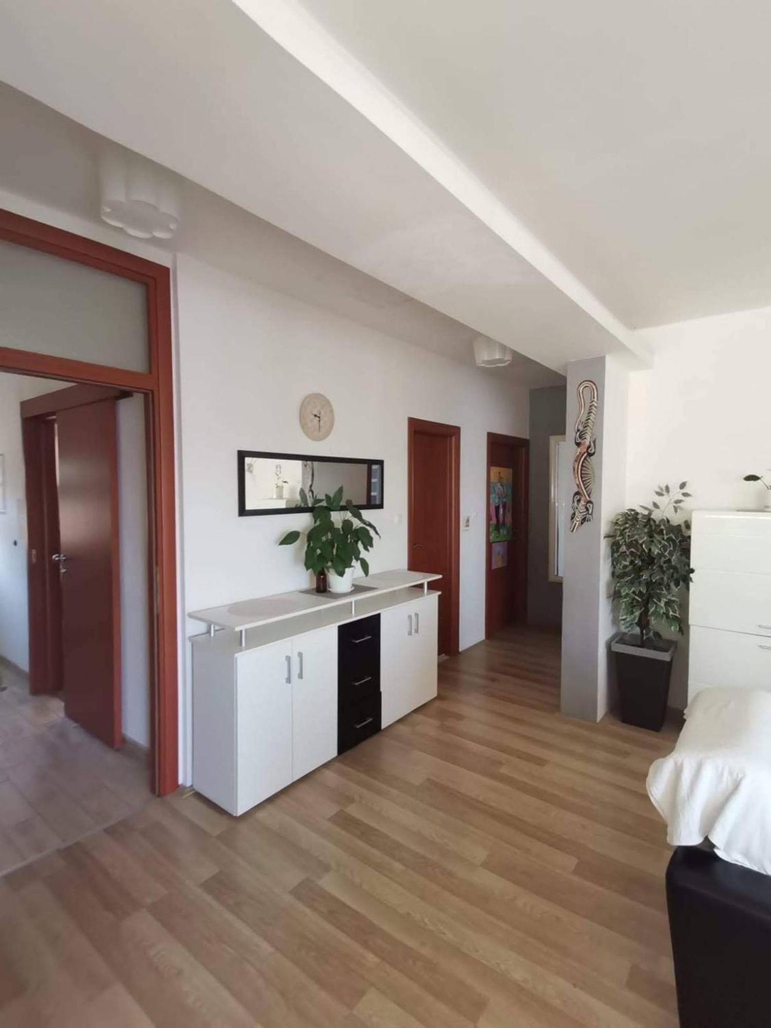Apartment Lotus Trogir Ruang foto