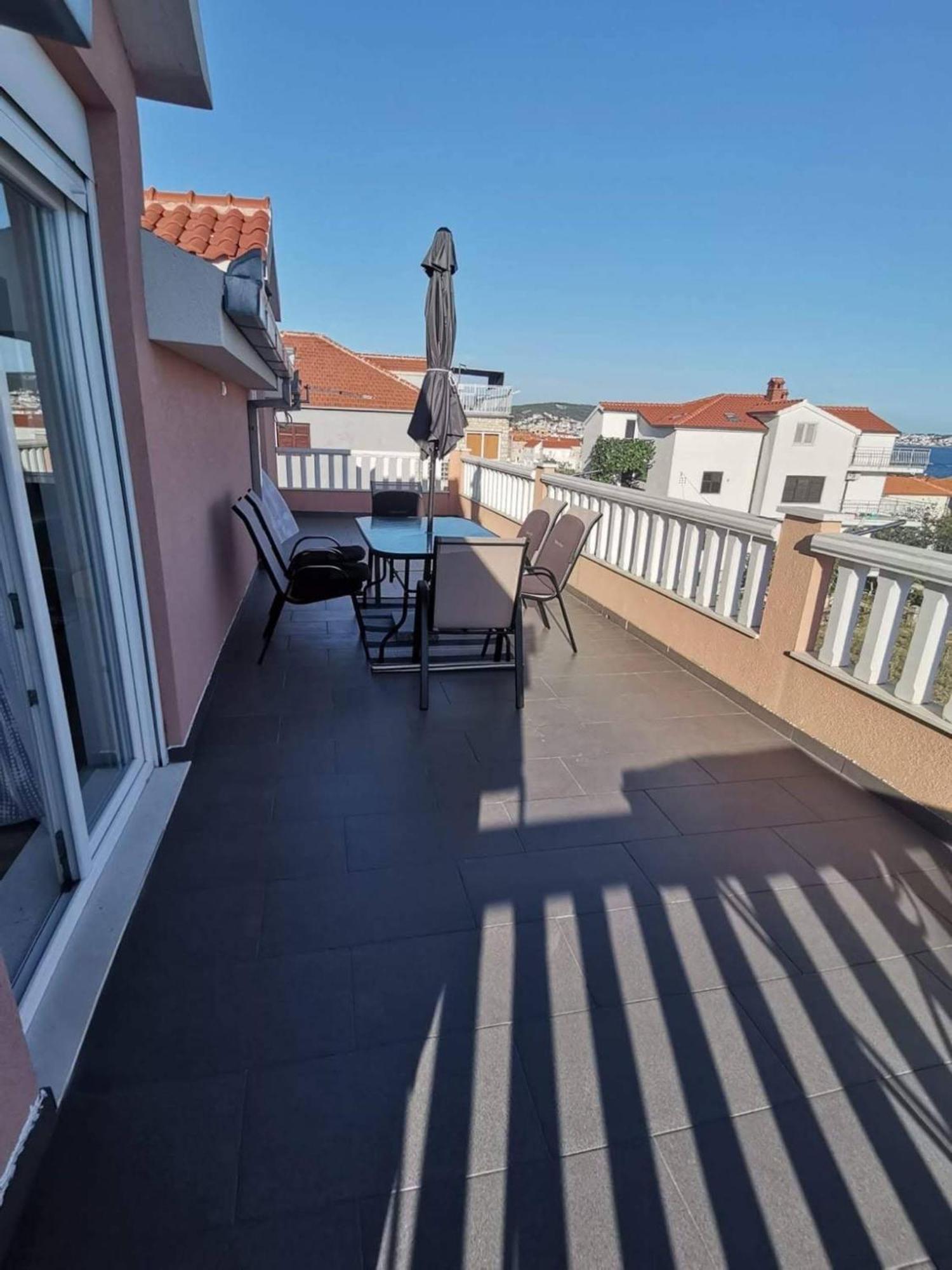 Apartment Lotus Trogir Ruang foto
